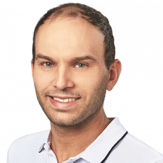 Иконников Геннадий Геннадьевич, стоматолог-терапевт