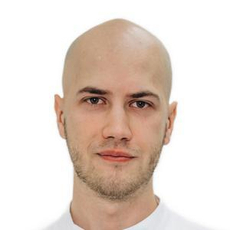 Стреблянский Артем Олегович, стоматолог-хирург