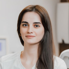 Усманова Зарият Магомедовна, стоматолог-терапевт