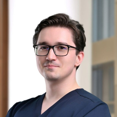 Бадаев Кирилл Дмитриевич, онколог