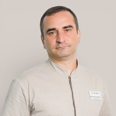 Макаревич Арсен Александрович, стоматолог-терапевт