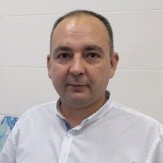 Китаев Владислав Геннадьевич, стоматолог-терапевт