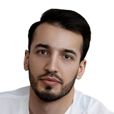 Акрамов Даврон Саидбобоевич, стоматолог-терапевт