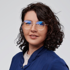 Королева Александра Александровна, невролог