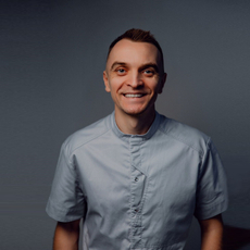 Вашуркин Александр Сергеевич, стоматолог-хирург