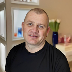 Росс Иван Юрьевич, массажист