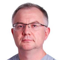 Шорстов Яков Викторович, стоматолог-хирург