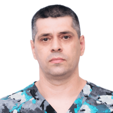 Мутынов Магомед Нажмудинович, стоматолог-хирург