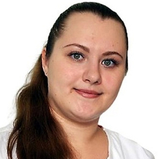 Логинова Алина Павловна, стоматолог-терапевт