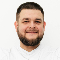 Демешко Глеб Сергеевич, стоматолог-ортопед