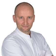 Белозёров Михаил Валерьевич, стоматолог-хирург