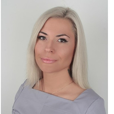 Кашанская Наталья Александровна, стоматолог-терапевт