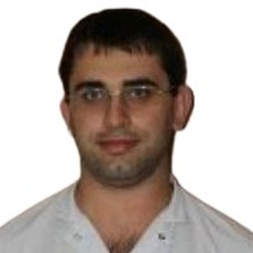 Степанян Карен Карленович, стоматолог-терапевт