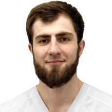 Абакаров Арслан Икрамович, стоматолог-хирург