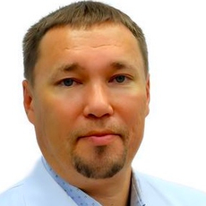 Крушинин Максим Валерьевич, офтальмолог