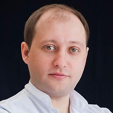 Синельщиков Евгений Андреевич, хирург