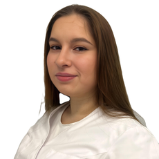 Плужник Екатерина Дмитриевна, стоматолог-терапевт