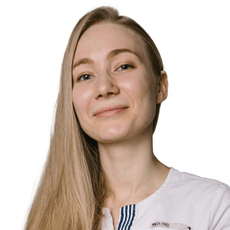 Листопад Анна Андреевна, стоматолог-терапевт