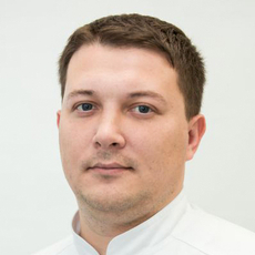 Вебер Вячеслав Эдуардович, хирург