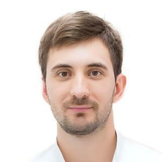 Левочкин Анатолий Валерьевич, стоматолог-терапевт