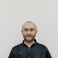 Казарян Григор Завенович, стоматолог-ортопед