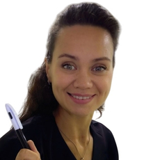 Бондаренко Анна Викторовна, стоматолог-хирург