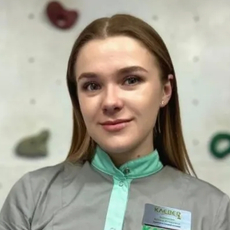 Щеняева Алина Игоревна, детский инструктор ЛФК