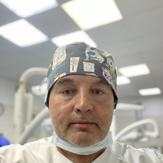 Кузьмичев Валерий Владимирович, стоматолог-ортопед