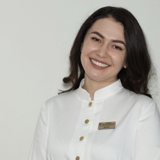 Камаева Динара Айратовна, стоматолог-терапевт