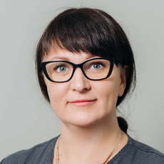 Заварзина Оксана Алексеевна, стоматолог-терапевт