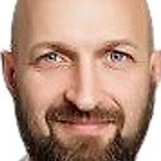 Юрашкеев Тихон Евгеньевич, офтальмолог