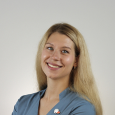 Муц Ксения Юрьевна, стоматолог-хирург