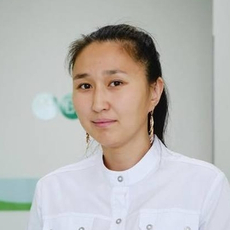 Гуроева Оюна Сергеевна, офтальмолог