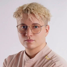 Андреев Максим Романович, массажист