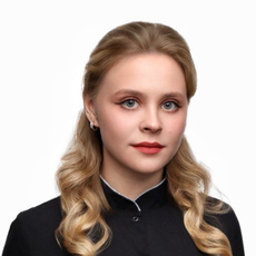 Ростомян Кристина Викторовна, стоматолог-терапевт