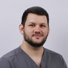 Атаев Георгий Николаевич, стоматолог-терапевт