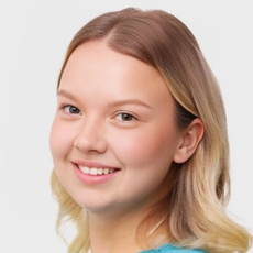 Ясакова Мария Сергеевна, стоматолог-терапевт