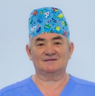 Казакбаев Амир Гайсеевич, детский офтальмолог-хирург