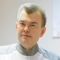 Коренев Вадим Юрьевич, стоматолог-терапевт