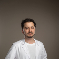 Цугба Алмасхан Геннадиевич, терапевт