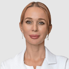 Коротеева Юлия Александровна, стоматолог-терапевт