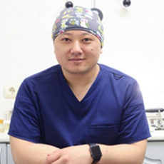 Тен Альберт Евгеньевич, стоматолог-хирург
