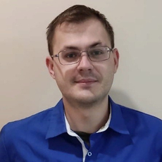 Курта Александр Владимирович, стоматолог-терапевт