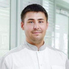 Валеев Айнур Маратович, стоматолог-хирург