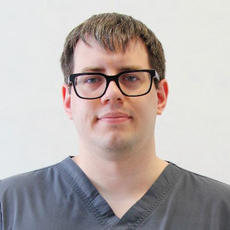 Тирбах Кирилл Олегович, хирург