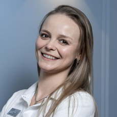 Бикасова Олеся Викторовна, стоматолог-терапевт