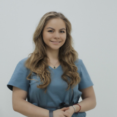 Комиссарова Екатерина Алексеевна, стоматолог-терапевт