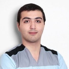 Исмаилов Равиль Фахрадович, хирург