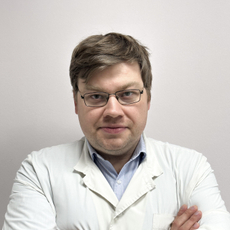 Махнев Андрей Александрович, хирург