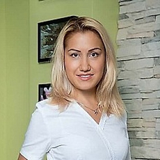 Турлай Диана Михайловна, стоматолог-терапевт
